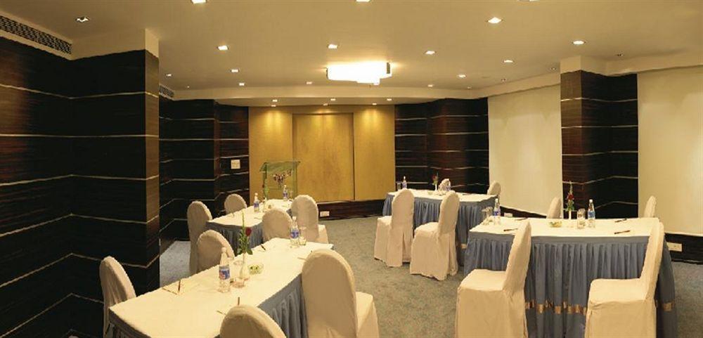 Royal Orchid Central Bangalore, Mg Road Dış mekan fotoğraf